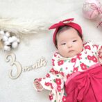 3monthの文字と赤ちゃん
