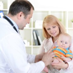 病児保育って実際どう？使い方の流れや料金についてまとめ