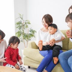 ママ友は必要？メリットとデメリットをご紹介