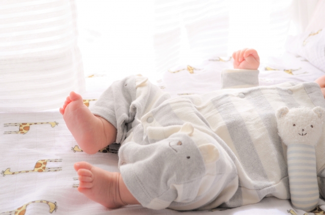 赤ちゃんの手足