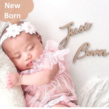 木製 JustBorn ニューボーンフォト レターバナー ウッドレター 筆記体 おしゃれ
