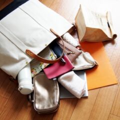 【出産の入院準備①】陣痛バッグの必須アイテムとは？ママがおすすめする持ち物リスト